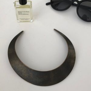 Artistic chocker bronzed